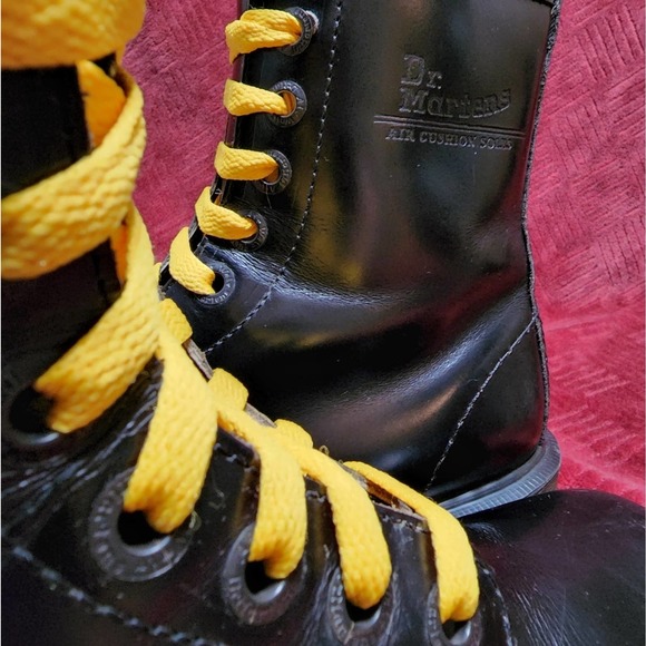 Dr. Martens Vintage MIE 8304 - Picture 5 of 13